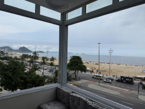 Real Apartments 309 - Sea front in Copacabana 3 bedrooms high standard